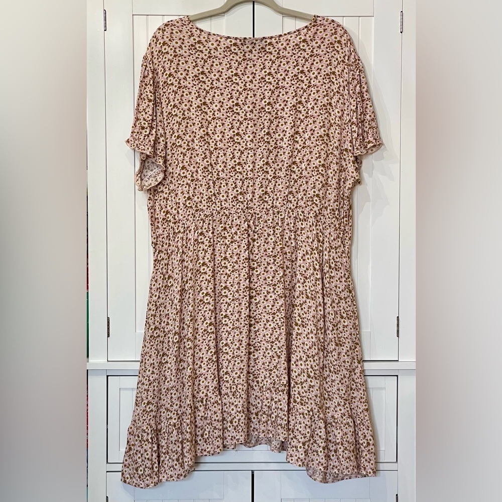 Celkuser Pink Floral Midi Dress - Picture 2 of 6